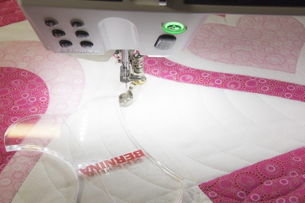 Be My Valentine Runner - Step Quilting